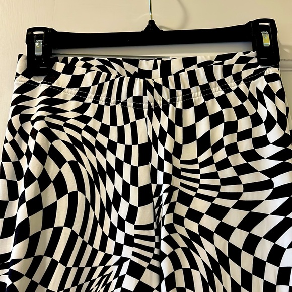 Women’s flare leggings Size XS worn once - Picture 5 of 7